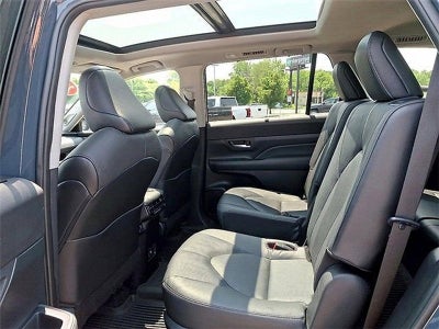 2024 Toyota Grand Highlander Platinum AWD (Natl)