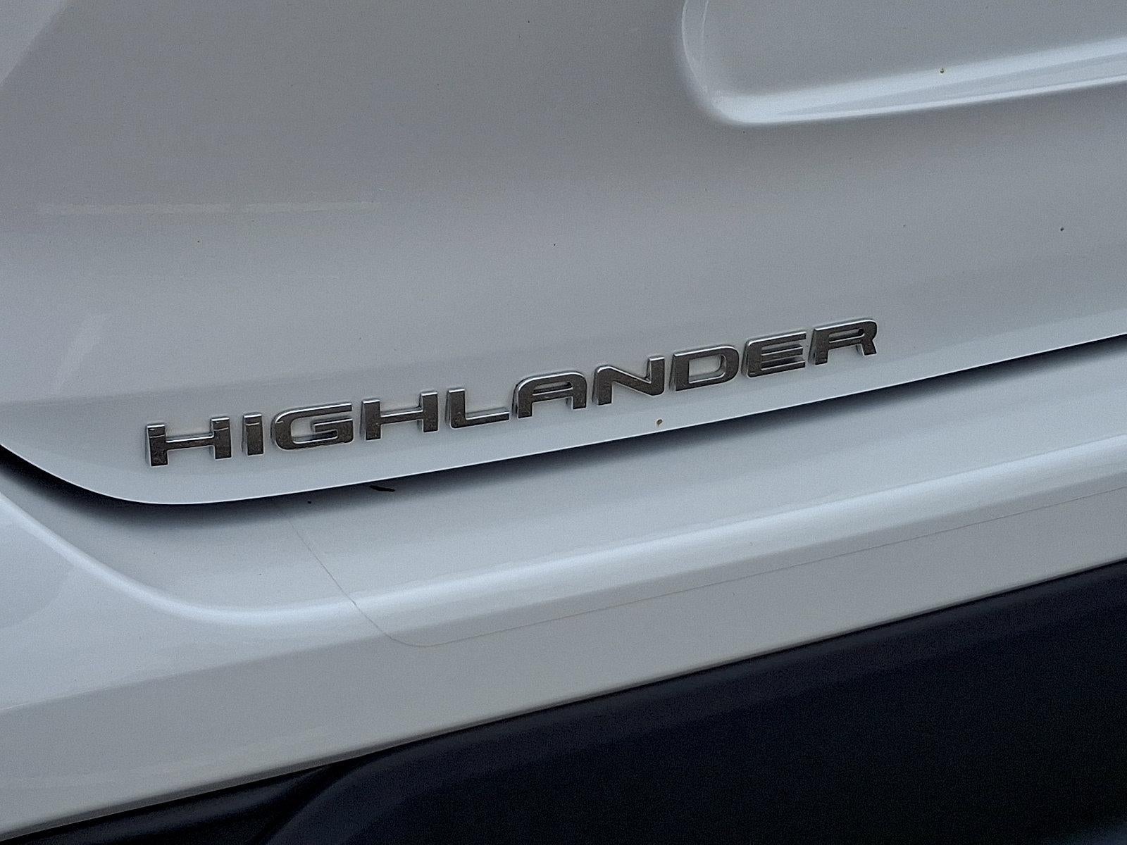 2022 Toyota Highlander Hybrid Bronze Edition AWD (Natl)