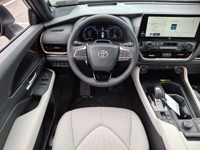 2026 Toyota Grand Highlander Hybrid MAX Platinum AWD (Natl)