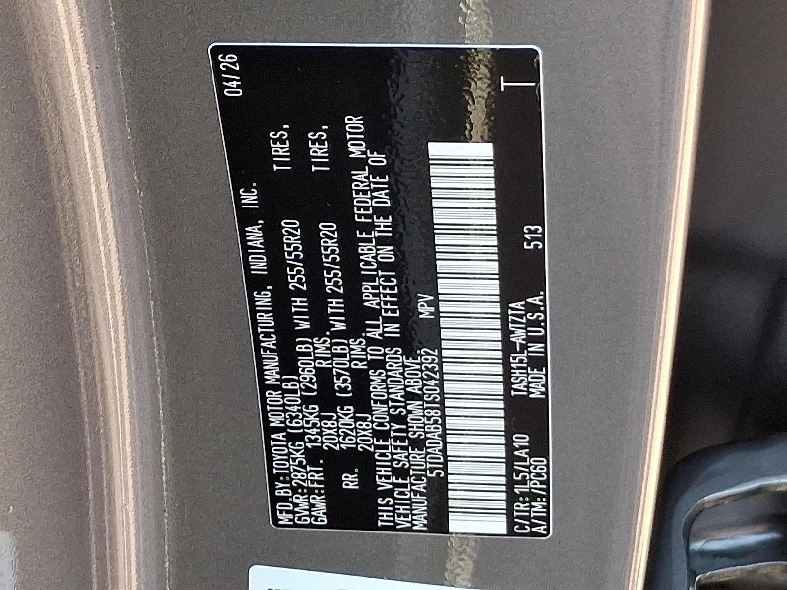 2026 Toyota Grand Highlander Hybrid MAX Platinum AWD (Natl)