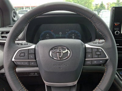 2025 Toyota Sienna Woodland Edition AWD 7-Passenger (Natl)