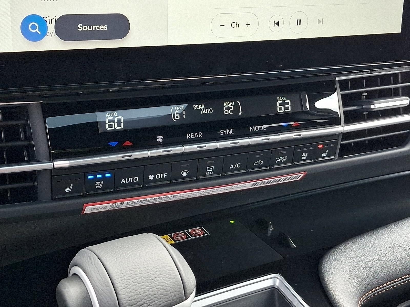 2026 Toyota Sienna Platinum AWD 7-Passenger (GS)