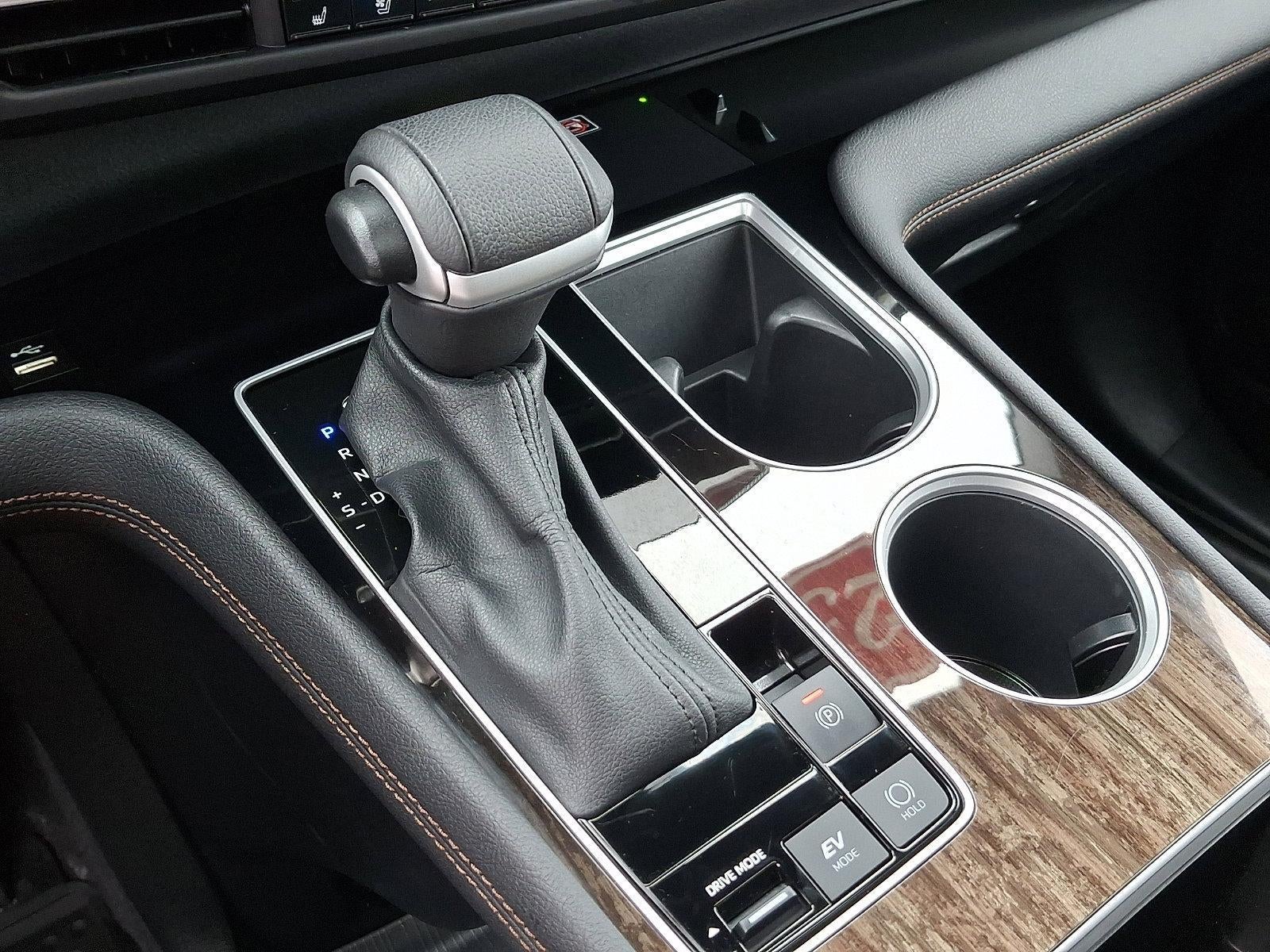 2025 Toyota Sienna Platinum AWD 7-Passenger (Natl)