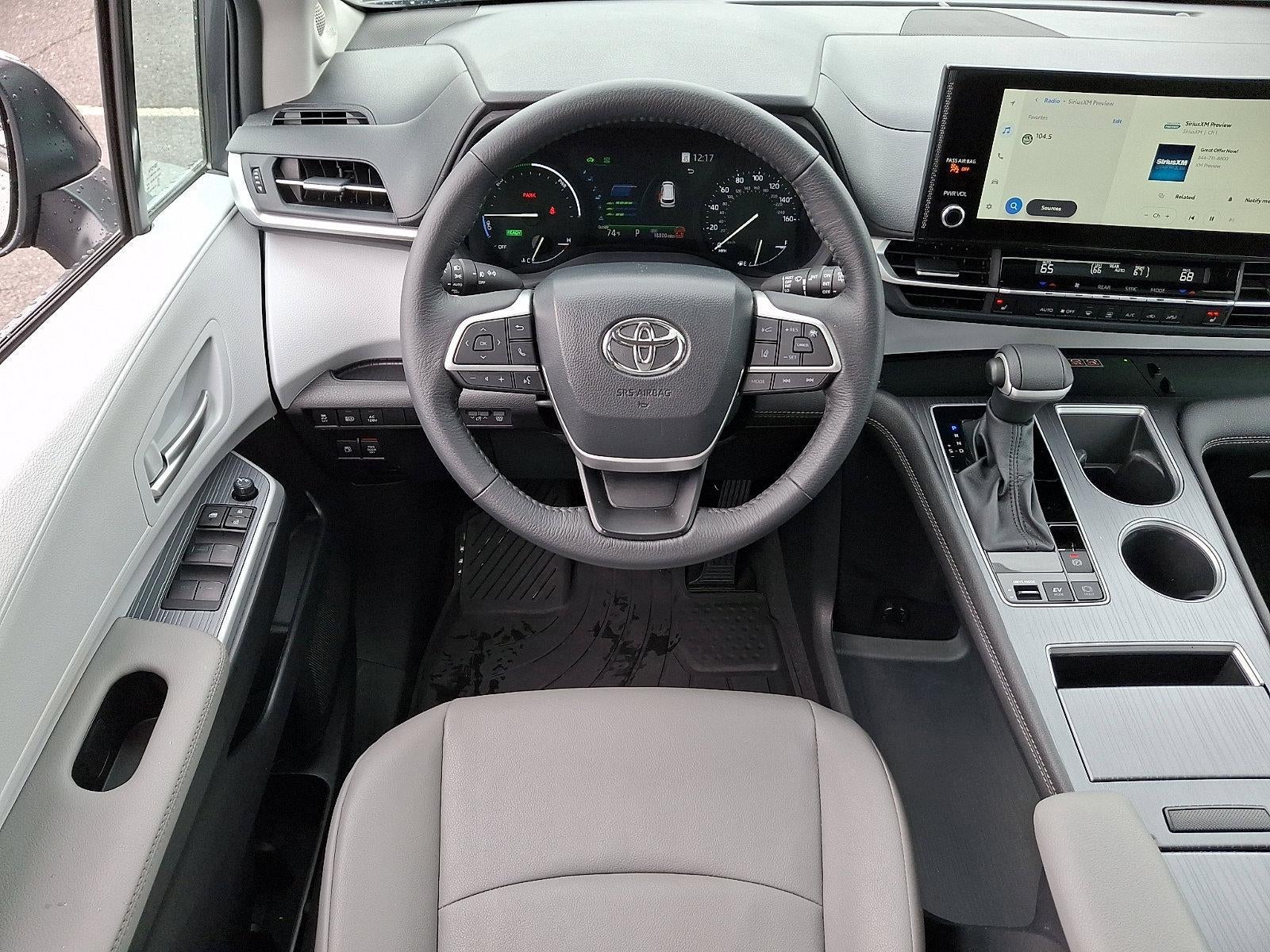 2025 Toyota Sienna XLE AWD 7-Passenger (Natl)