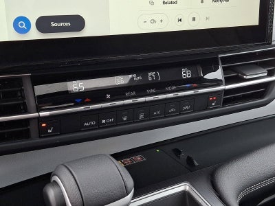 2025 Toyota Sienna XLE AWD 7-Passenger (Natl)