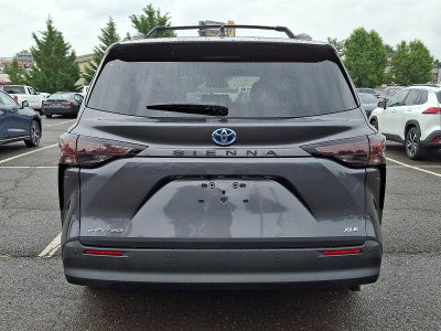 2025 Toyota Sienna XLE AWD 7-Passenger (Natl)