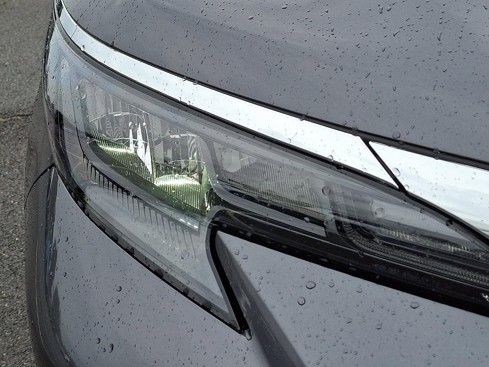 2025 Toyota Sienna XLE AWD 7-Passenger (Natl)