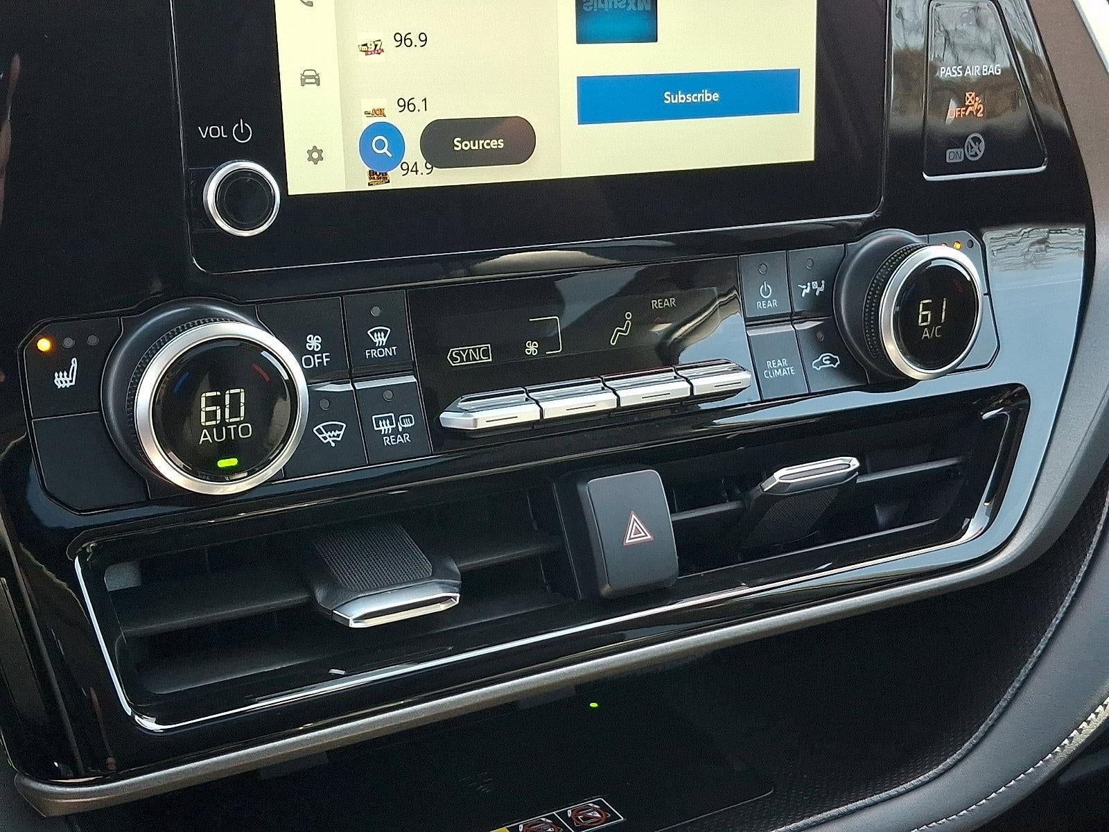 2025 Toyota Highlander XLE AWD (Natl)