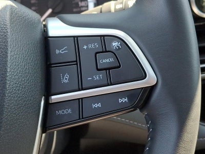 2025 Toyota Highlander XLE AWD (Natl)