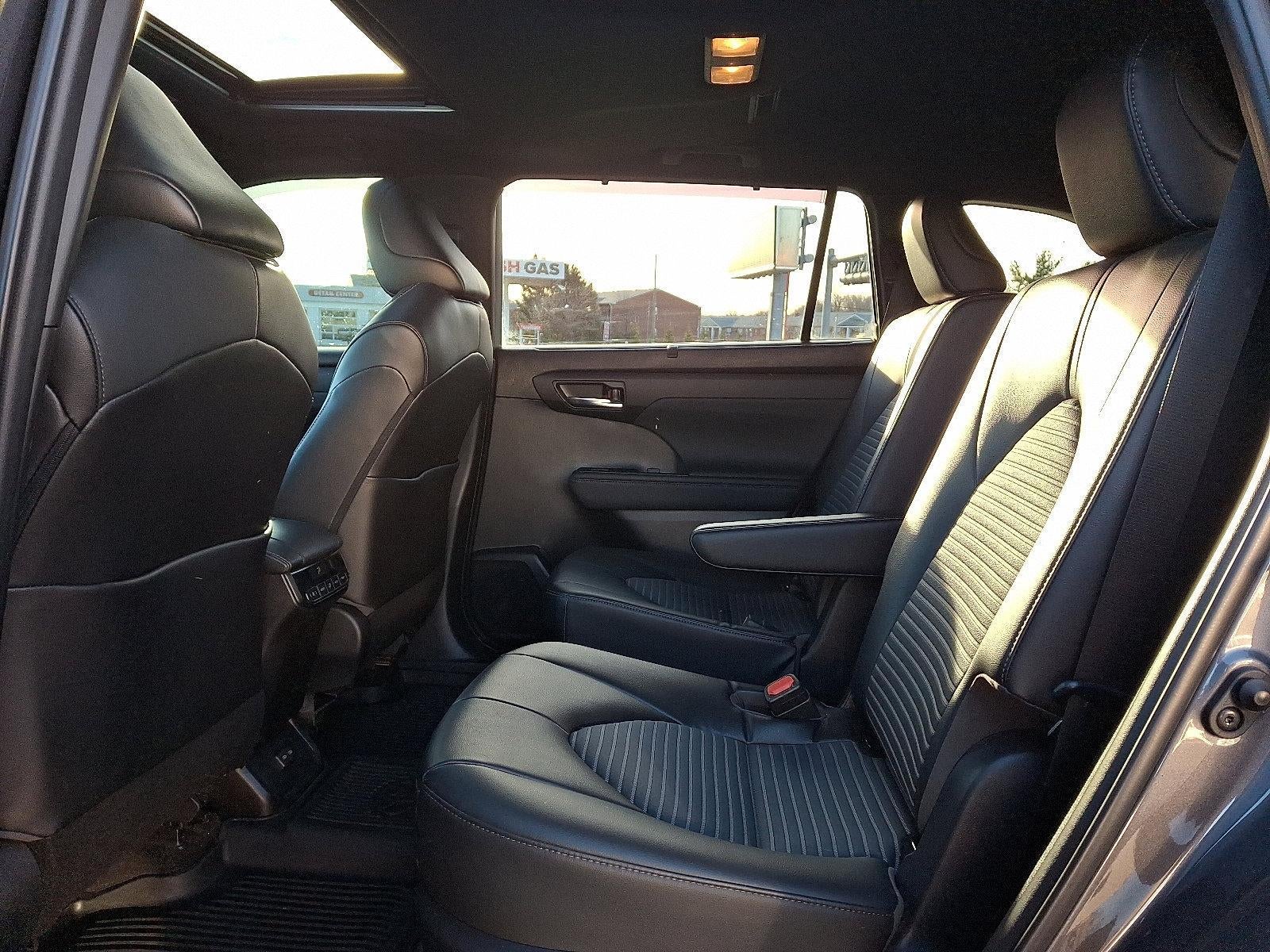 2023 Toyota Highlander XSE AWD (Natl)