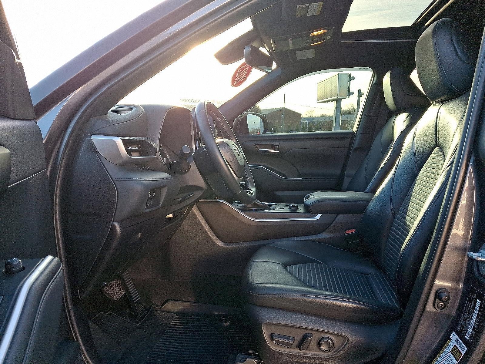 2023 Toyota Highlander XSE AWD (Natl)