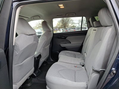 2024 Toyota Highlander LE AWD (Natl)