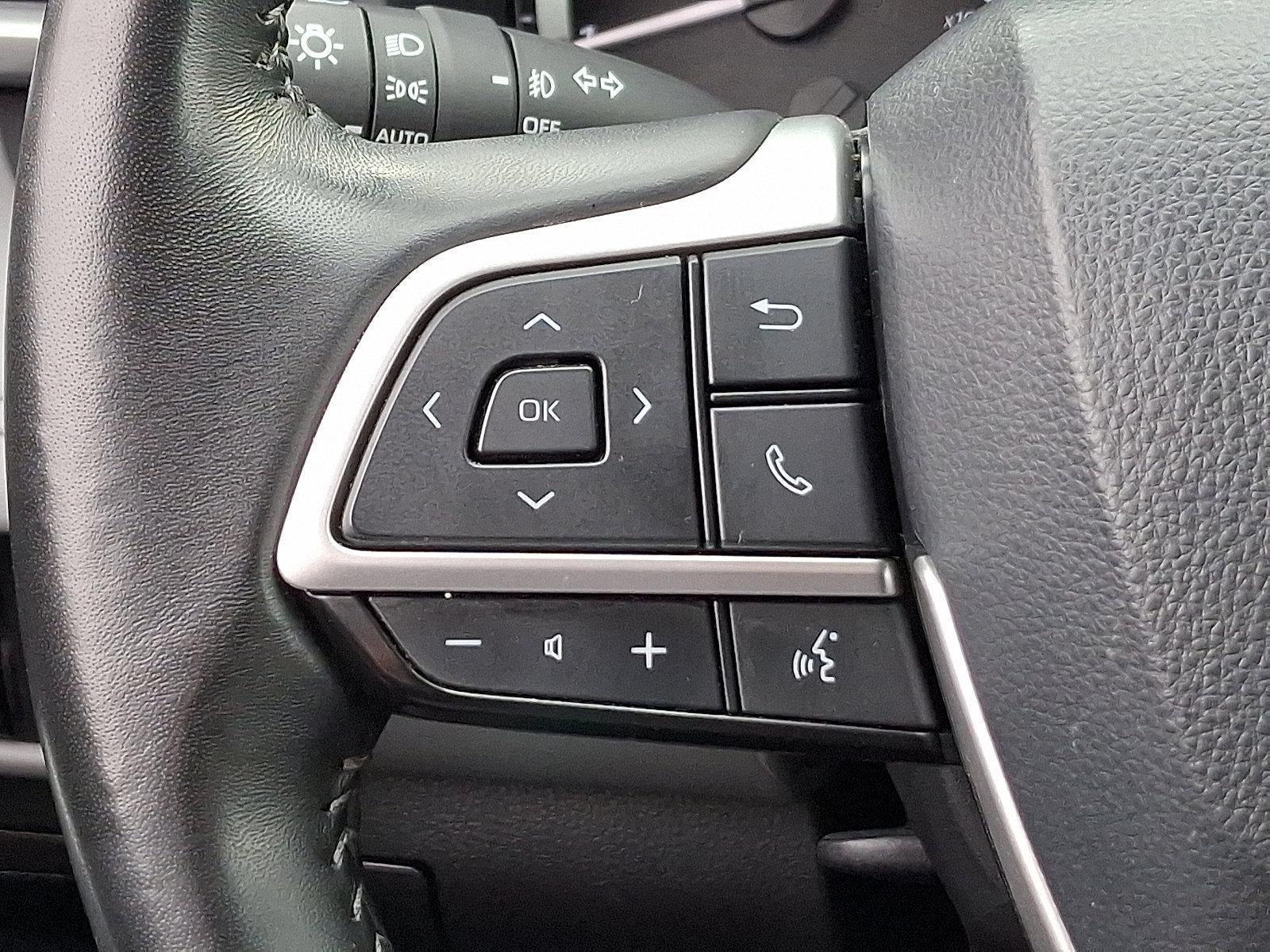 2024 Toyota Highlander LE AWD (Natl)