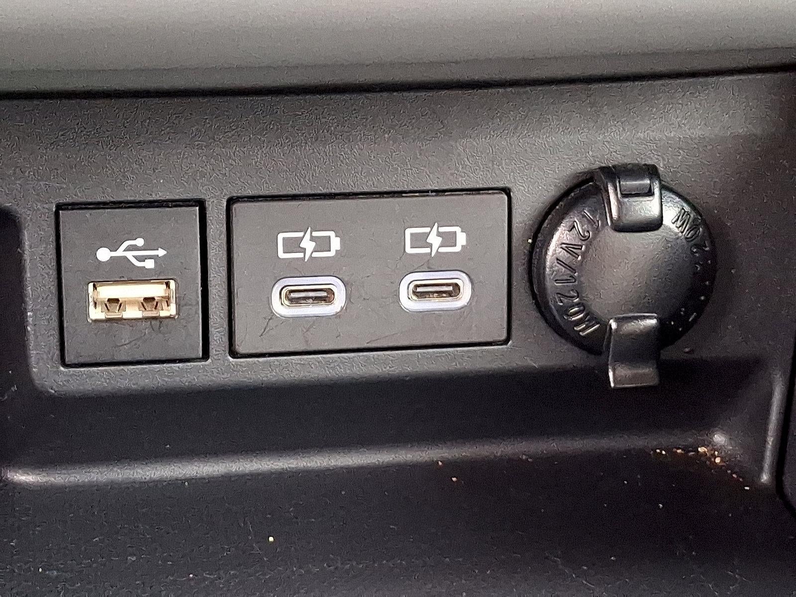 2024 Toyota Highlander LE AWD (Natl)