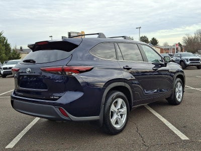 2024 Toyota Highlander LE AWD (Natl)