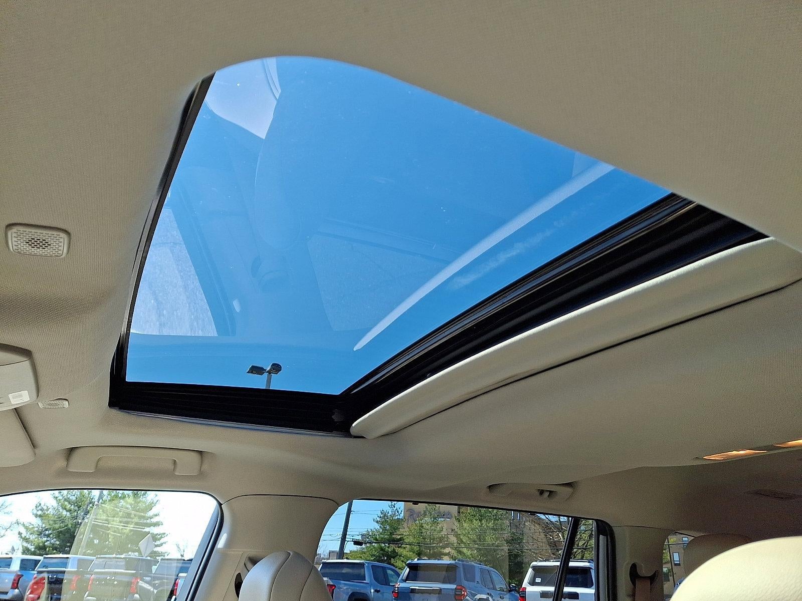 2025 Toyota Highlander XLE AWD (Natl)