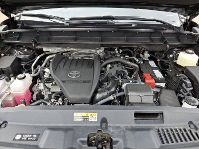 2025 Toyota Highlander XLE AWD (Natl)
