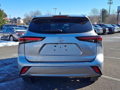 2024 Toyota Highlander Platinum AWD (Natl)