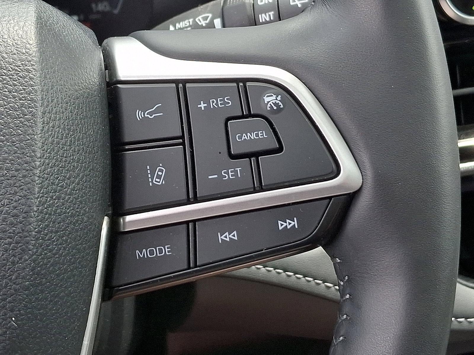 2024 Toyota Highlander Platinum AWD (Natl)