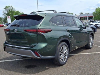 2024 Toyota Highlander Platinum AWD (Natl)
