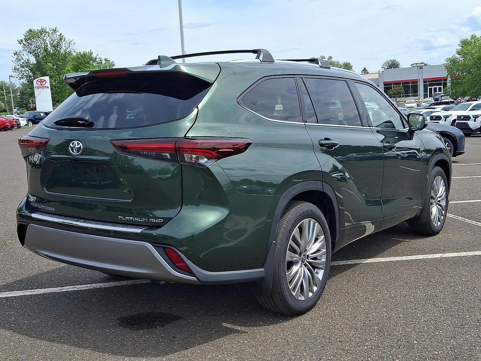 2024 Toyota Highlander Platinum AWD (Natl)