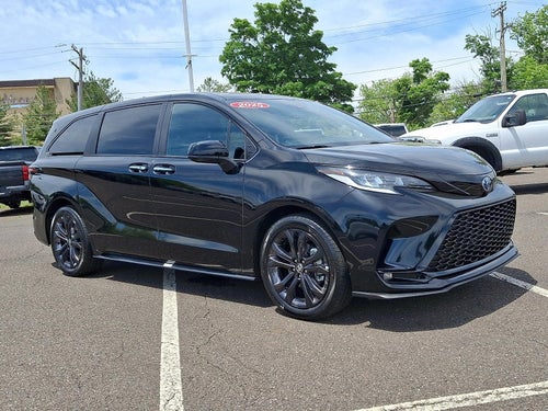 2025 Toyota Sienna XSE FWD 7-Passenger (Natl)