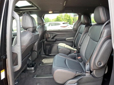 2025 Toyota Sienna XSE FWD 7-Passenger (Natl)