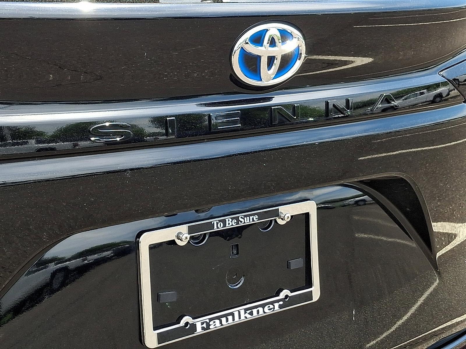 2025 Toyota Sienna XSE FWD 7-Passenger (Natl)