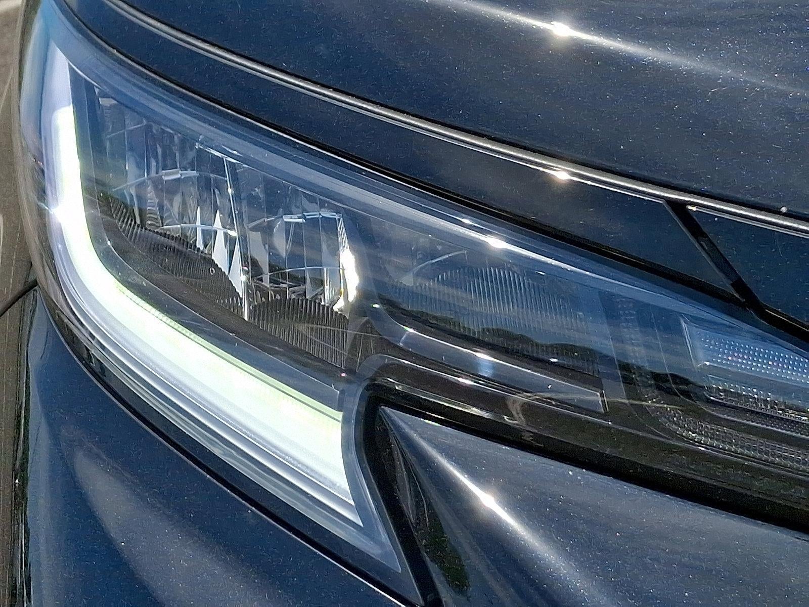 2025 Toyota Sienna XSE FWD 7-Passenger (Natl)