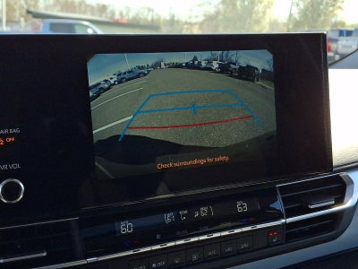 2025 Toyota Sienna XLE FWD 8-Passenger (Natl)