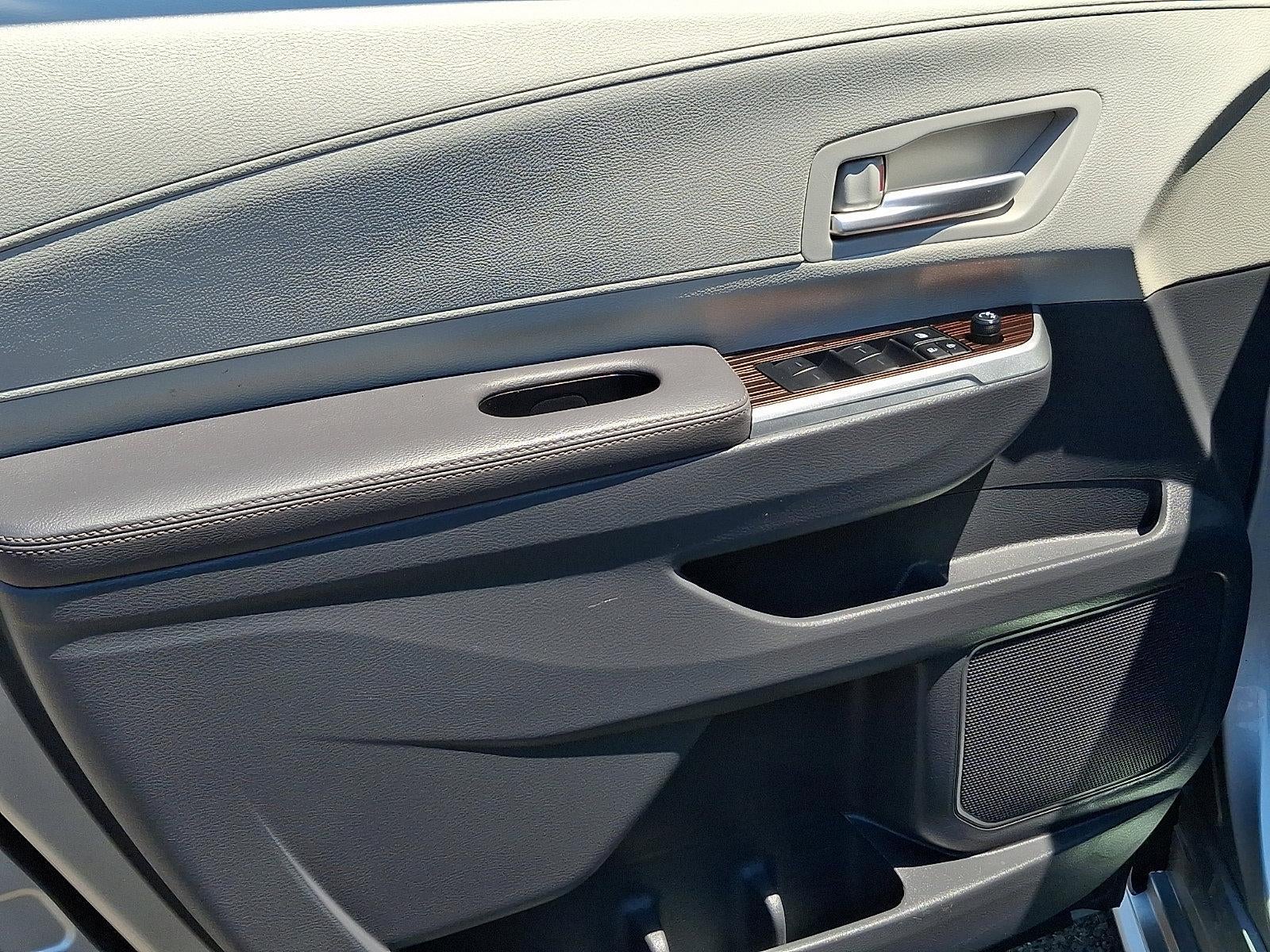 2023 Toyota Sienna XLE FWD 7-Passenger (Natl)