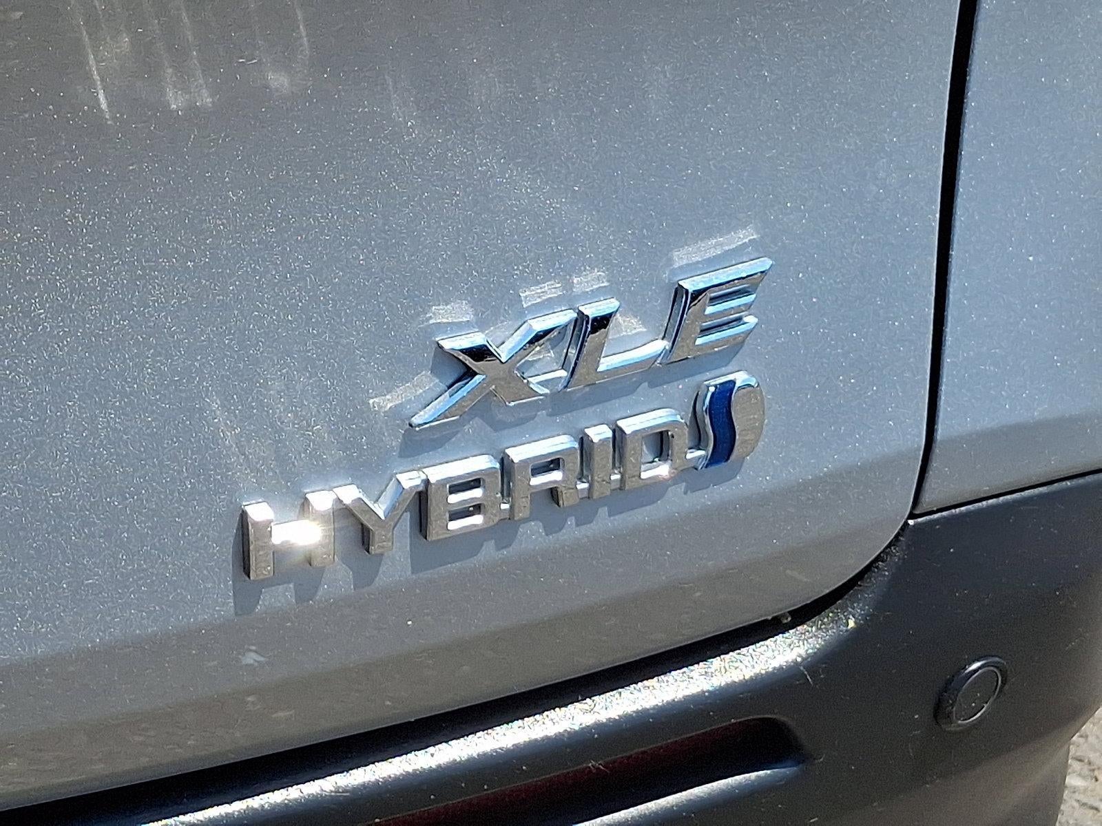 2023 Toyota Sienna XLE FWD 7-Passenger (Natl)
