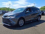 2025 Toyota Sienna XLE AWD 7-Passenger (Natl)
