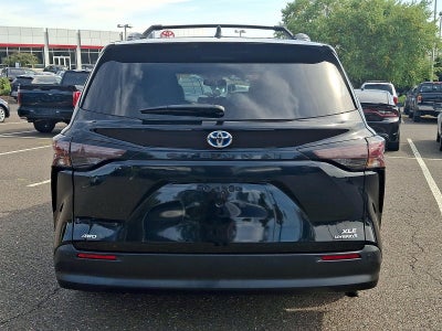 2023 Toyota Sienna XLE AWD 7-Passenger (Natl)