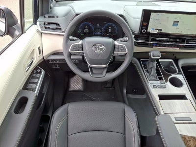 2026 Toyota Sienna Limited AWD 7-Passenger (GS)