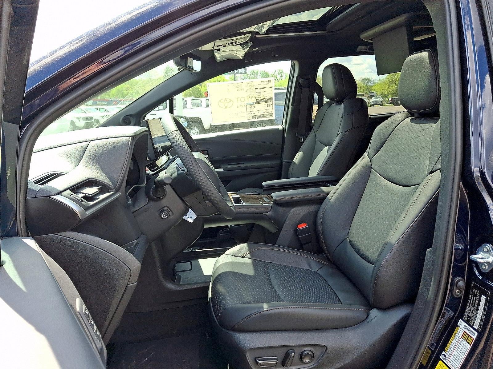 2026 Toyota Sienna Limited AWD 7-Passenger (GS)