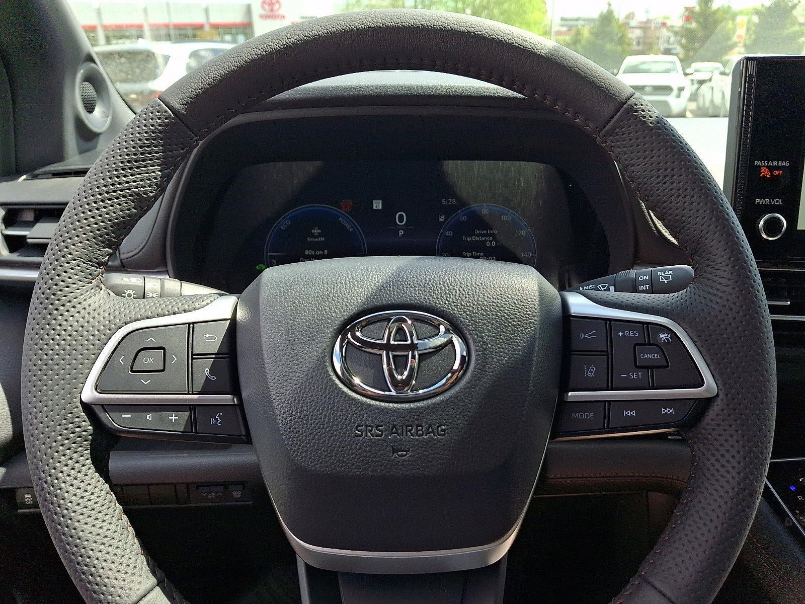 2026 Toyota Sienna Limited AWD 7-Passenger (GS)