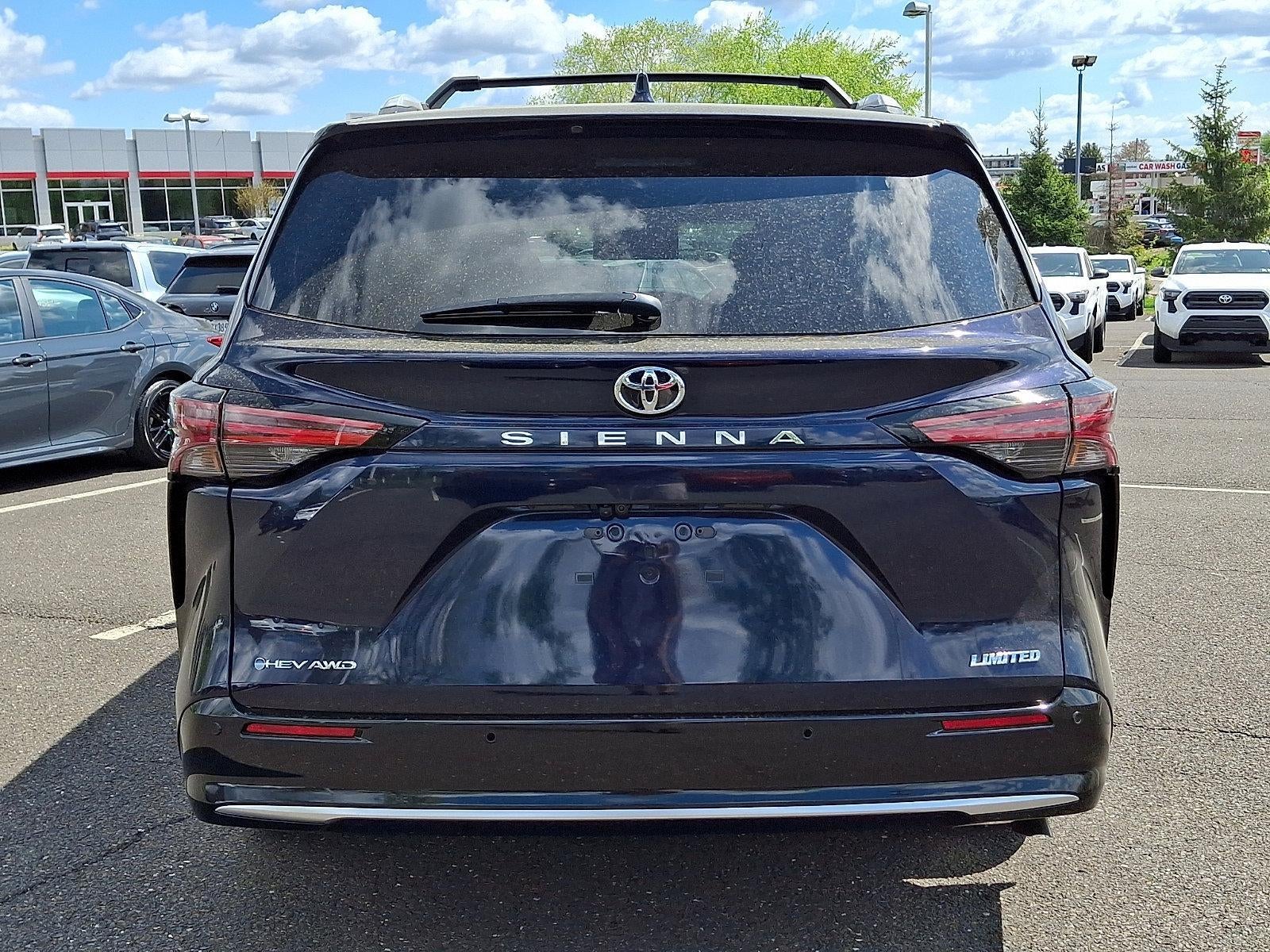 2026 Toyota Sienna Limited AWD 7-Passenger (GS)