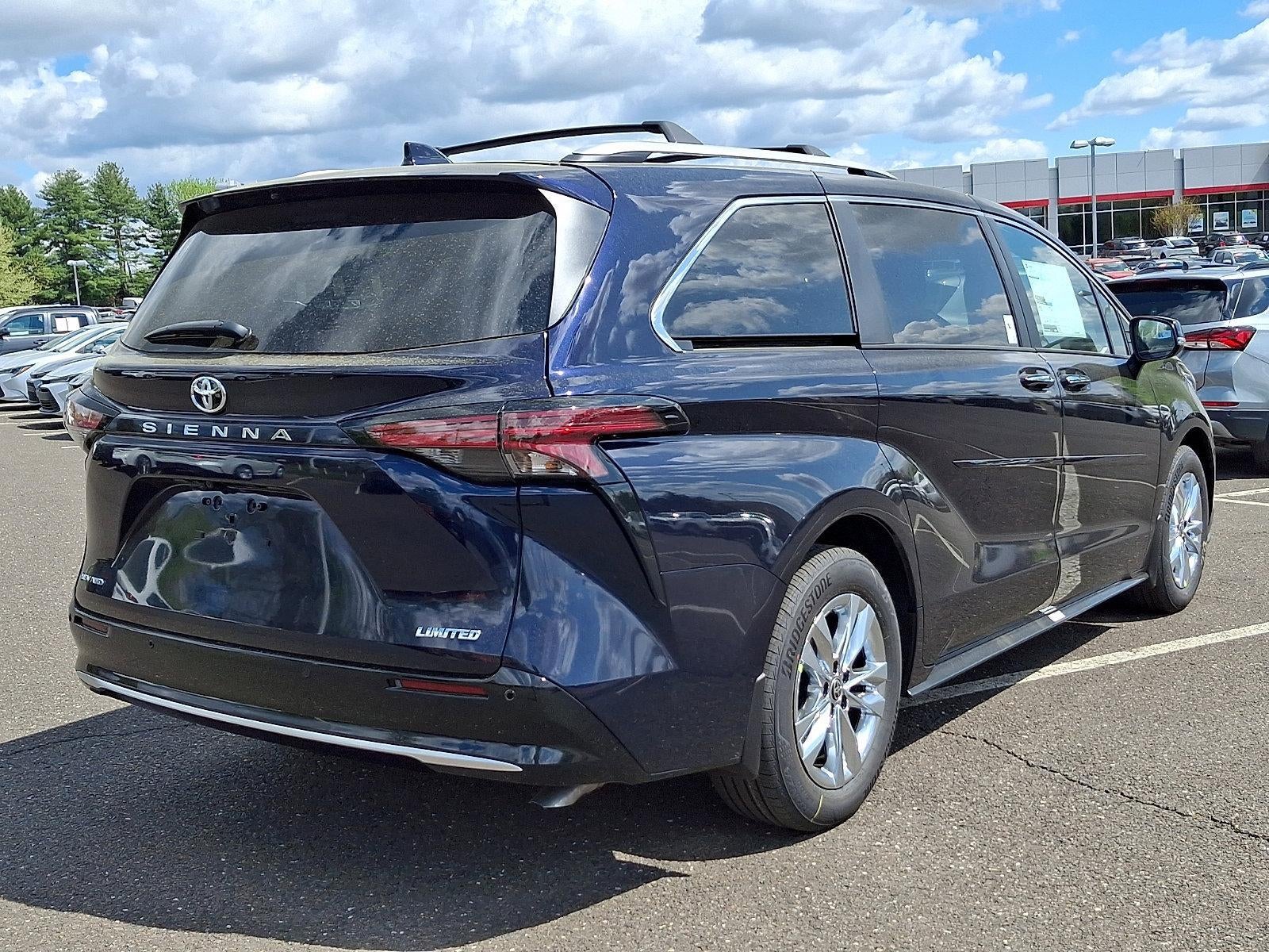 2026 Toyota Sienna Limited AWD 7-Passenger (GS)