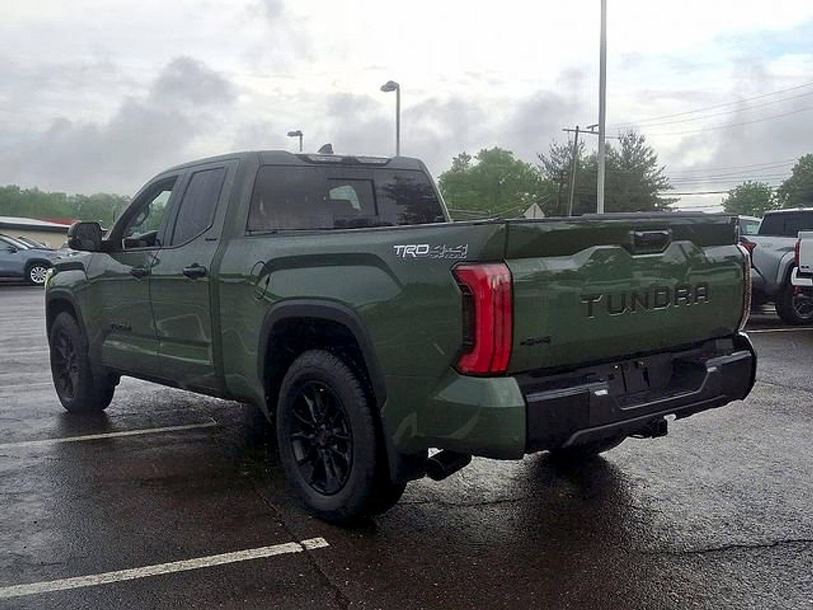 2022 Toyota Tundra 4WD 4WD Limited Double Cab 6.5' Bed (Natl)