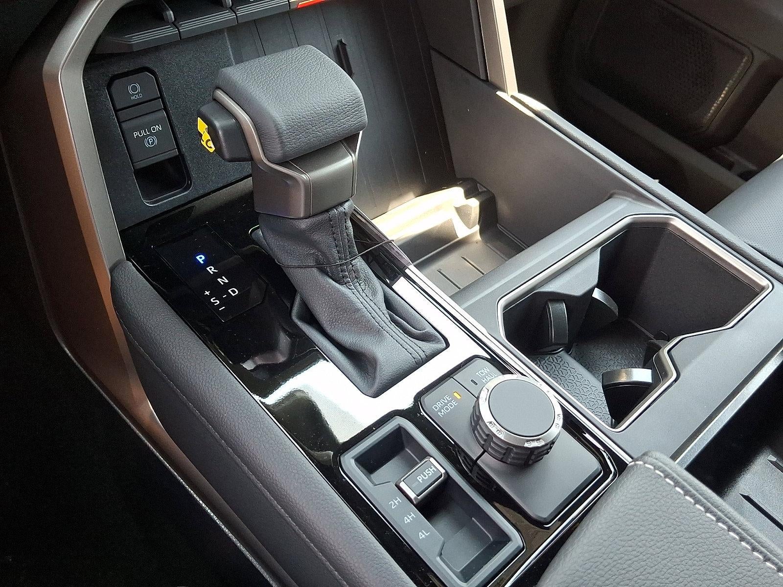 2026 Toyota Tundra 4WD 4WD Limited CrewMax 5.5' Bed (Natl)