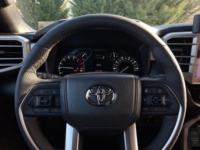 2026 Toyota Tundra 4WD 4WD SR5 CrewMax 5.5' Bed (SE)