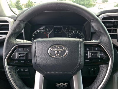 2022 Toyota Tundra 4WD 4WD SR5 CrewMax 5.5' Bed (SE)