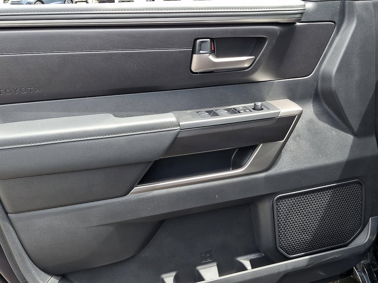 2026 Toyota Tundra 4WD 4WD SR5 CrewMax 5.5' Bed (SE)