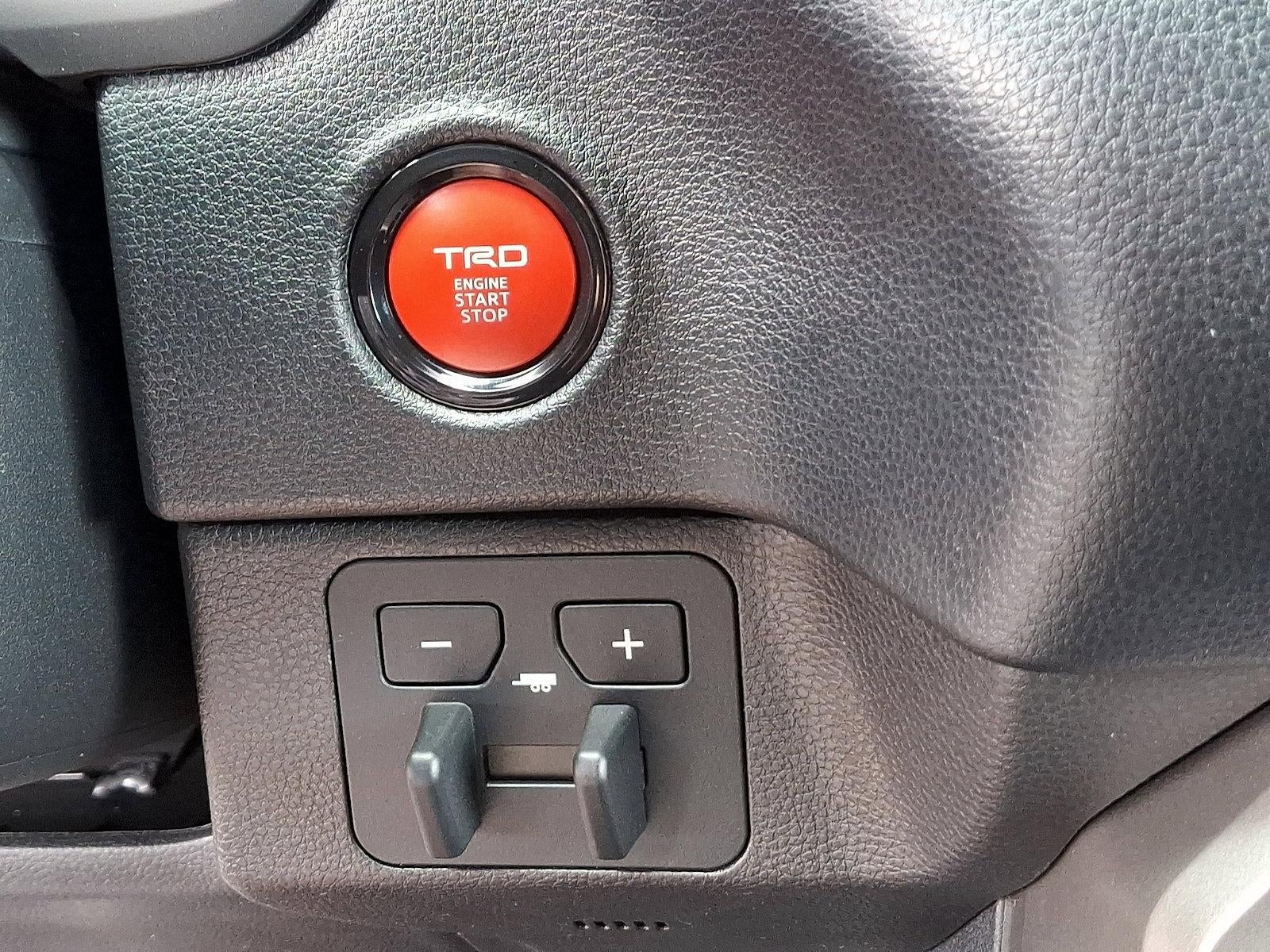 2026 Toyota Tundra 4WD 4WD SR5 CrewMax 5.5' Bed (SE)
