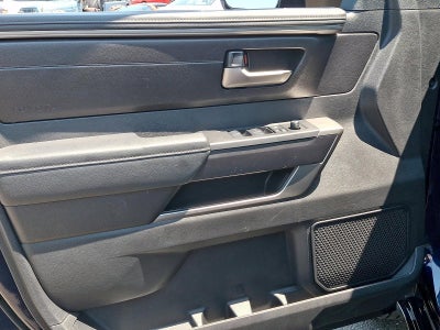 2023 Toyota Tundra 4WD 4WD SR5 CrewMax 5.5' Bed (Natl)