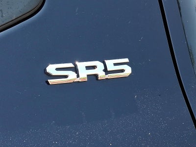 2023 Toyota Tundra 4WD 4WD SR5 CrewMax 5.5' Bed (Natl)