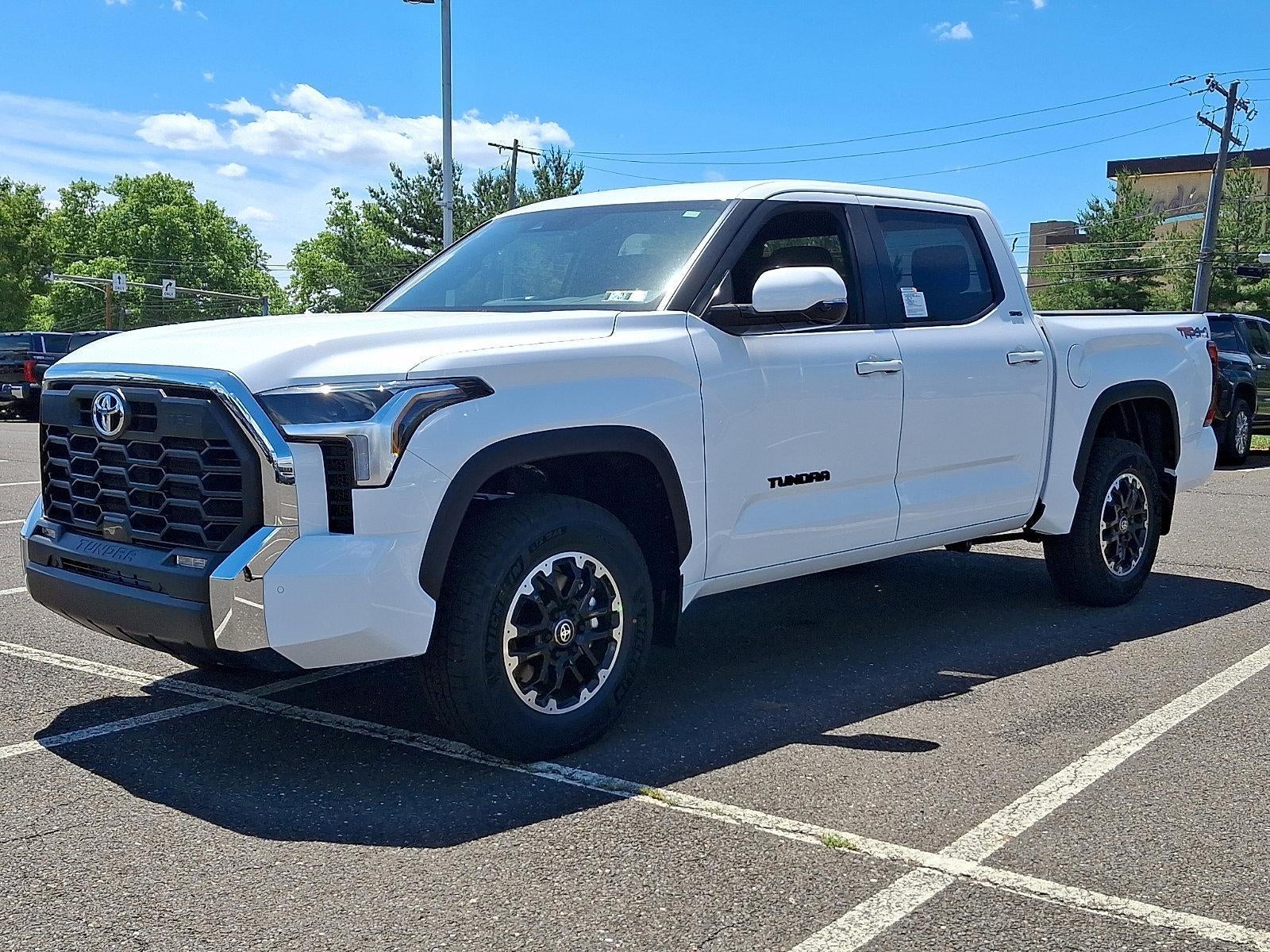 2026 Toyota Tundra 4WD 4WD SR5 CrewMax 5.5' Bed (SE)