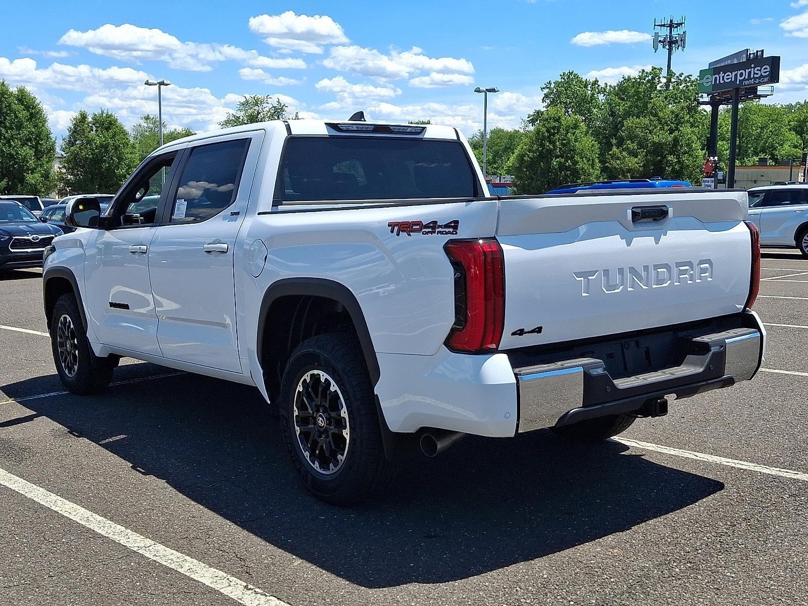 2026 Toyota Tundra 4WD 4WD SR5 CrewMax 5.5' Bed (SE)