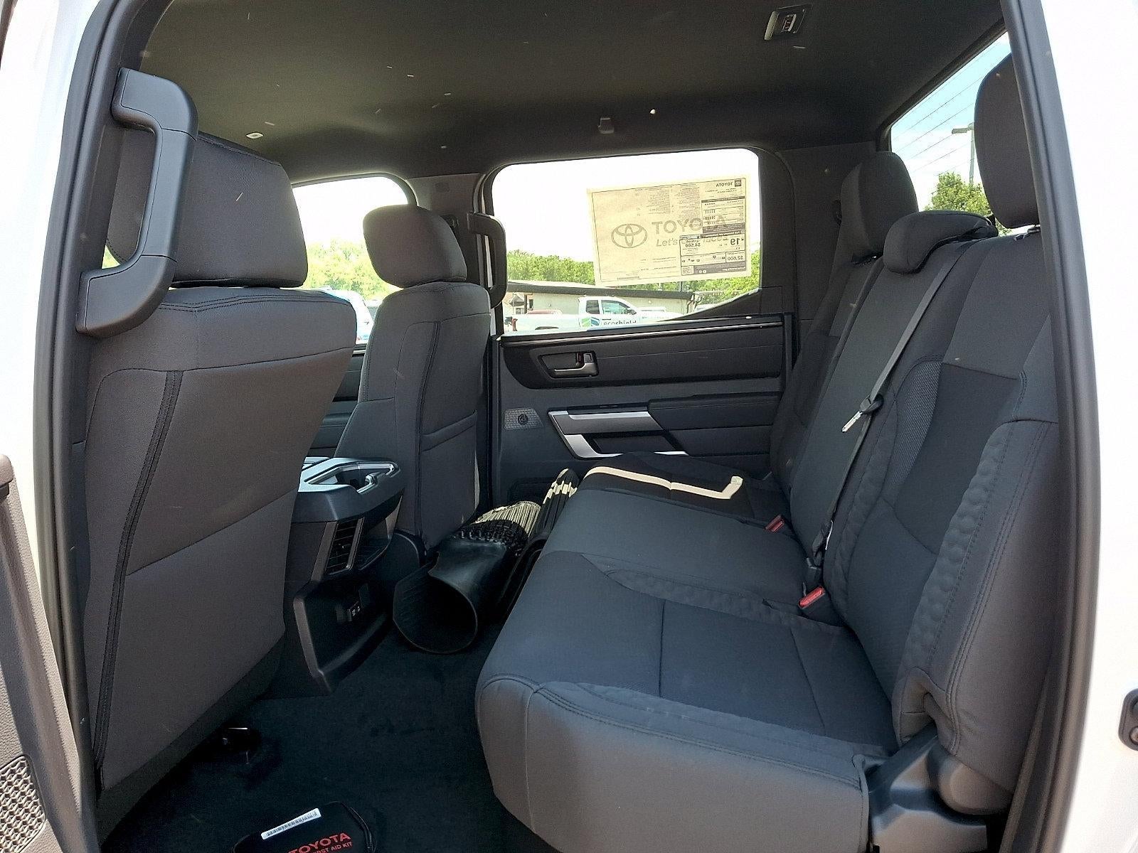 2026 Toyota Tundra 4WD 4WD SR5 CrewMax 5.5' Bed (SE)